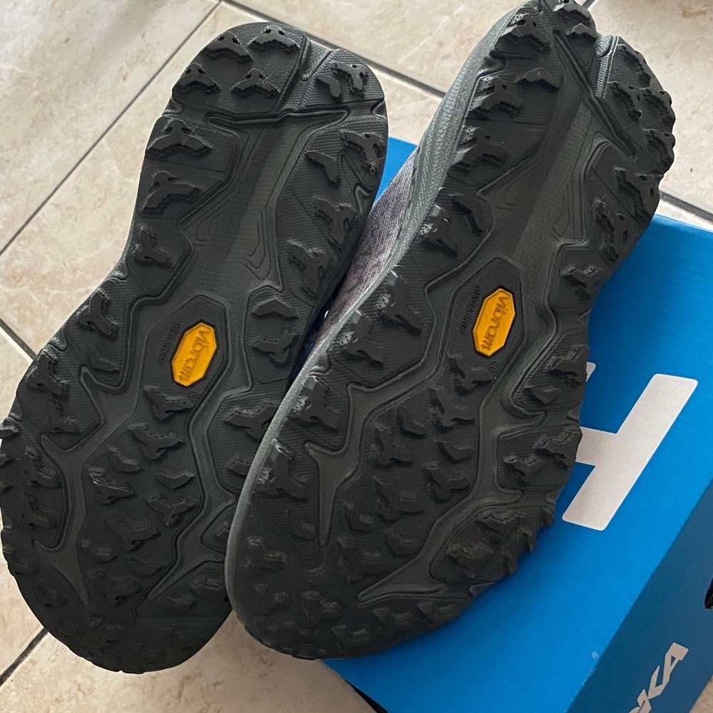 HOKA one one SpeedGoat 6 - Picture 4 of 4